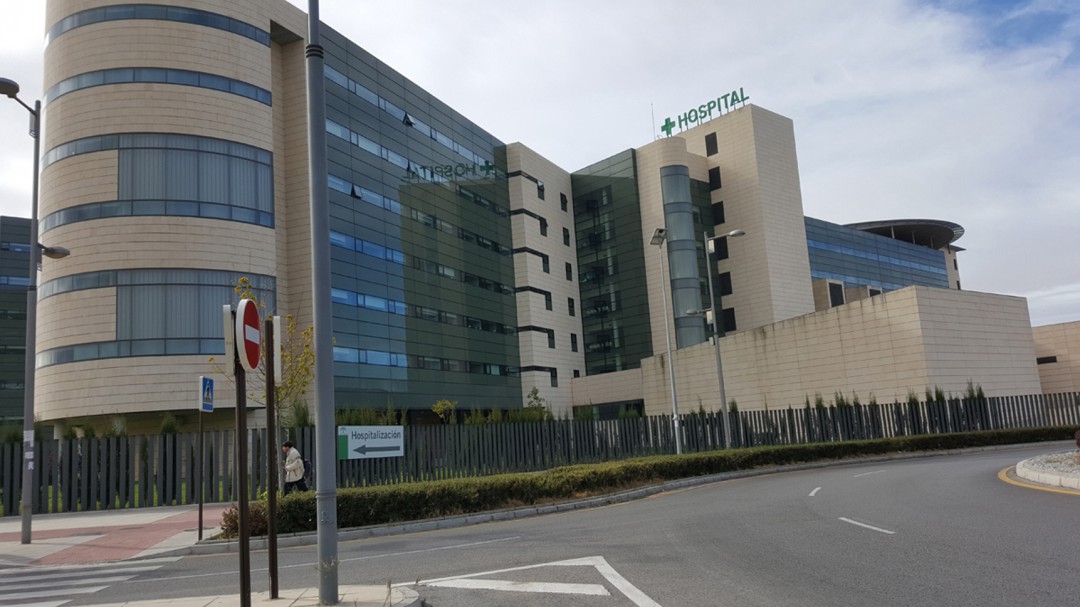 ¿Por qué se siguen realizando contratos de hasta 10 días a sanitarios en Granada?