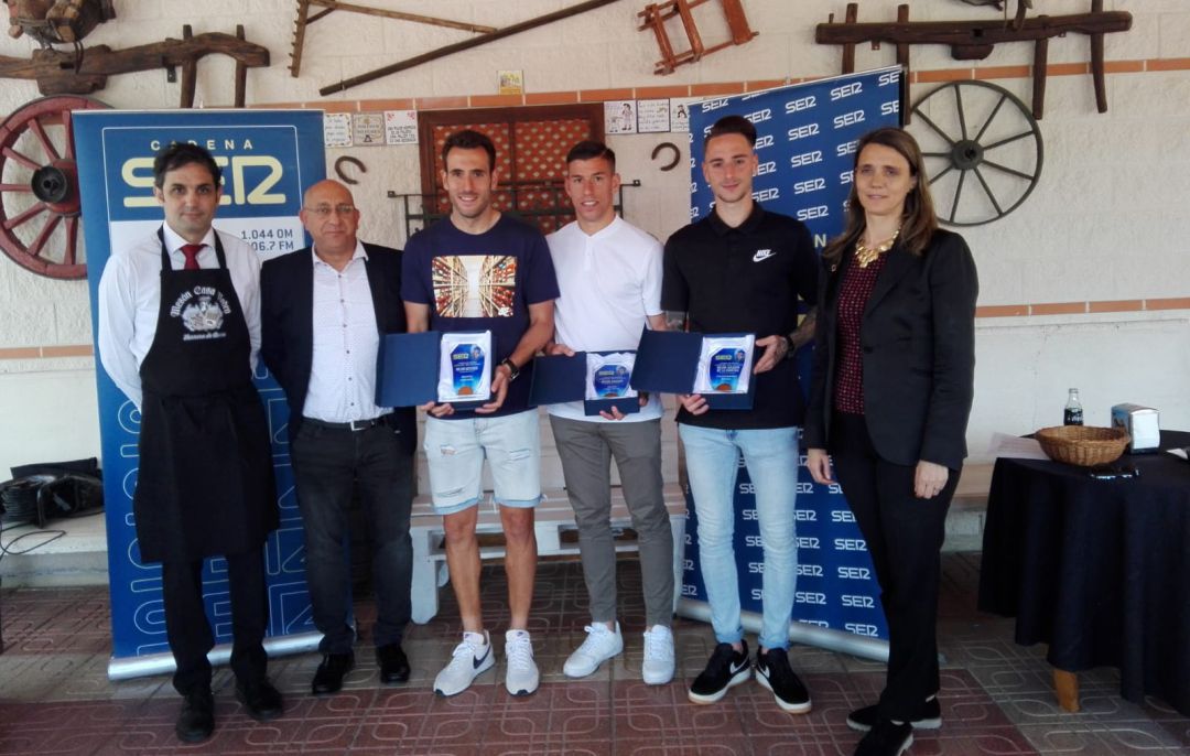 Kiko, Calero y Alcaraz, los mejores del año en la Cadena SER: Kiko, Calero y Alcaraz, los mejores del año en la Cadena SER Kiko, Calero y Alcaraz, los mejores del año en la Cadena SER: Kiko, Calero y Alcaraz, los mejores del año en la Cadena SER