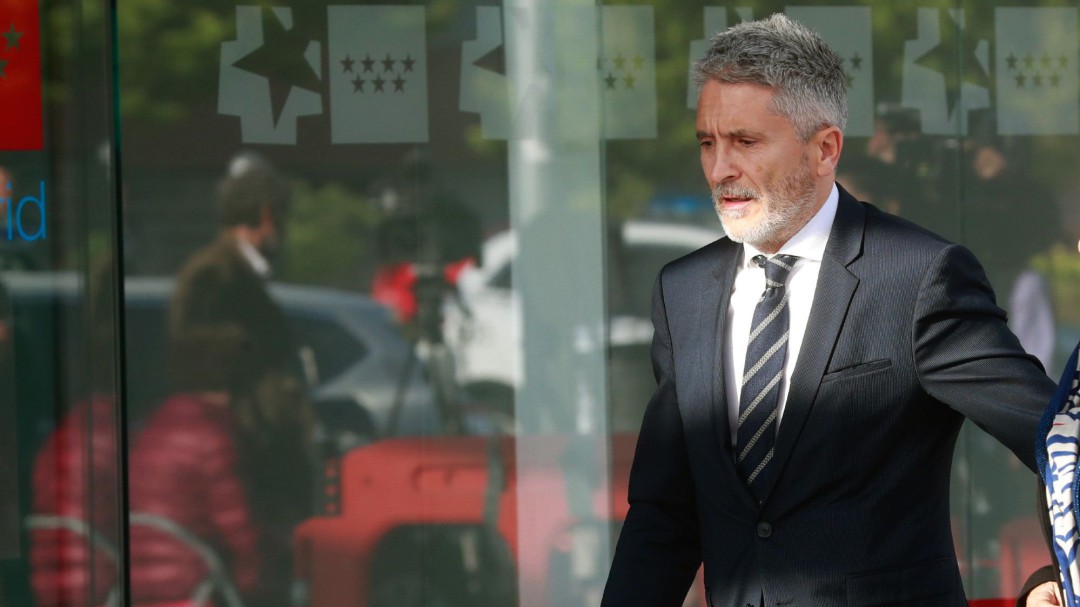 Marlaska confirma que se tramitarán las órdenes de detención por las causas pendientes de Josu Ternera en España