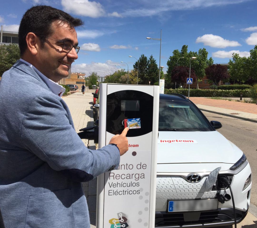 Ingeteam instala un nuevo punto de carga de vehículo en Albacete Ingeteam instala un nuevo punto de carga de vehículo en Albacete