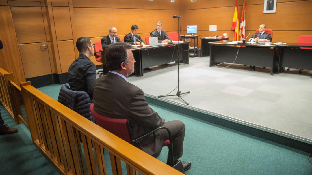 Condenan al director de Mercedes a un año de cárcel y dos sin carné por conducción temeraria