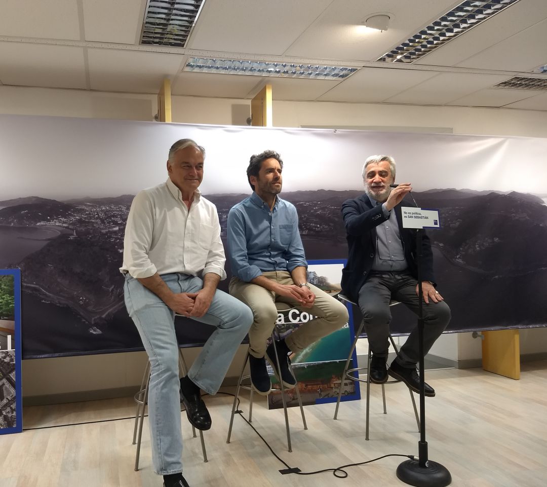 Gonzalez Pons ha arropado a los candidatos a la alcadía de San Sebastián, Borja Sémper, y a la Diputación, Juan Carlos Cano Gonzalez Pons ha arropado a los candidatos a la alcadía de San Sebastián, Borja Sémper, y a la Diputación, Juan Carlos Cano