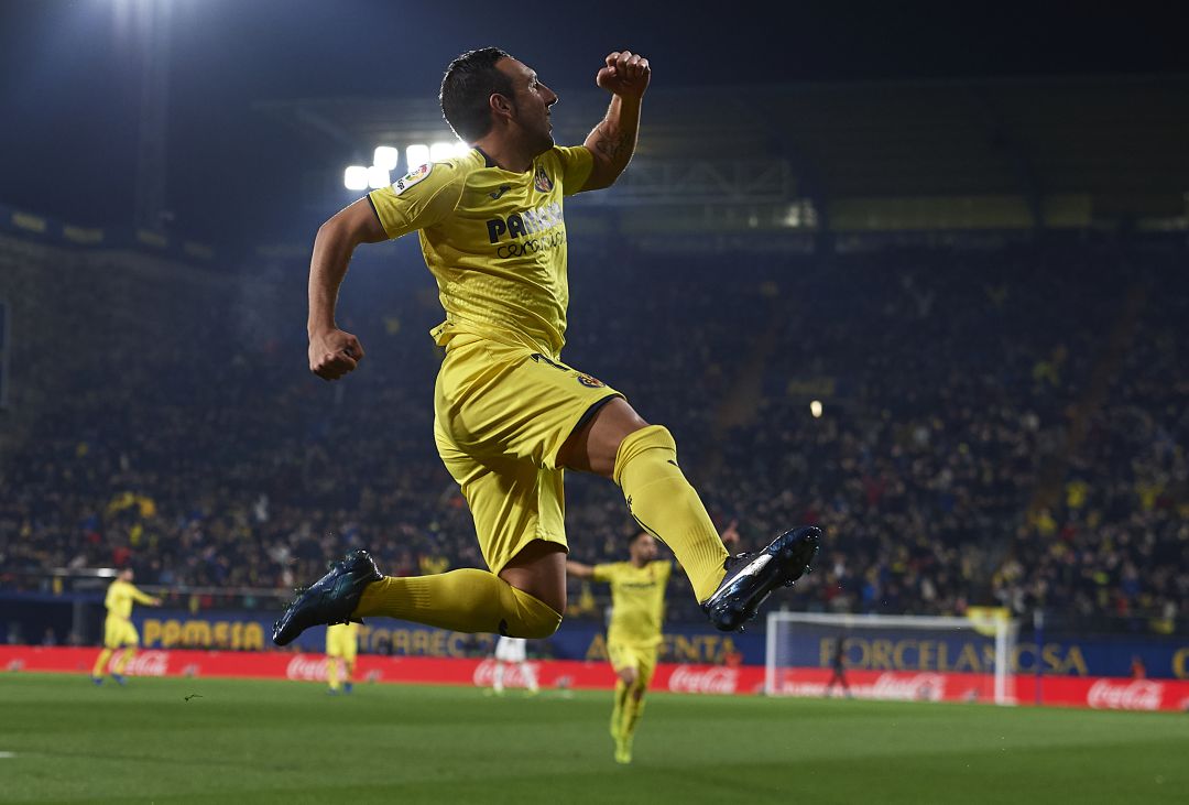 Cazorla celebra un gol en La Cerámica Cazorla celebra un gol en La Cerámica