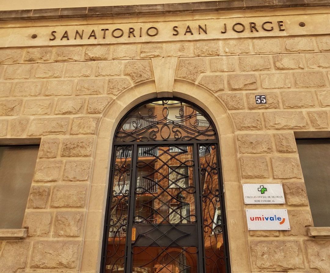 El sanatario San Jorge fue el centro concertado de la sanidad pública adonde fue derivado el vecino de Cocentaina fallecido. El sanatario San Jorge fue el centro concertado de la sanidad pública adonde fue derivado el vecino de Cocentaina fallecido.