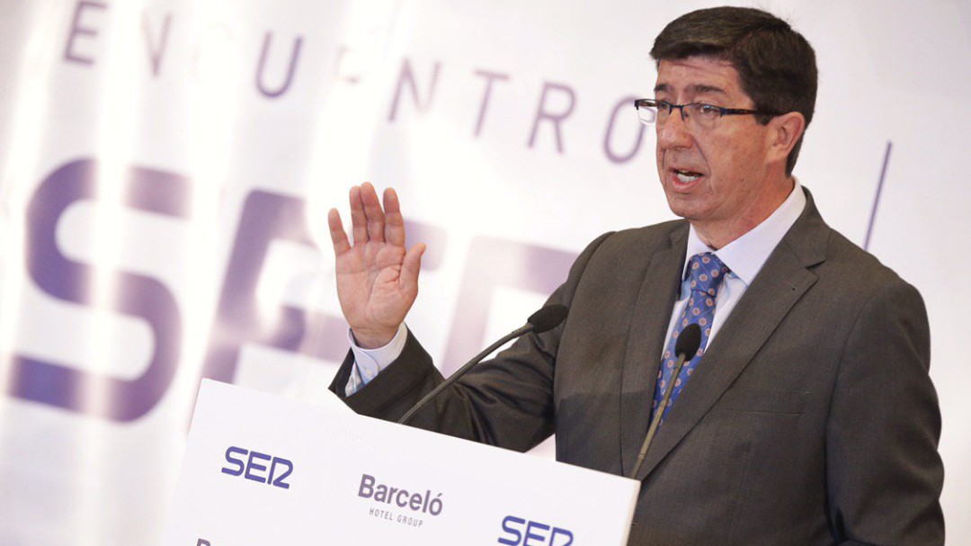 "Vox que vote lo que quiera, habrá más recursos para violencia de género"