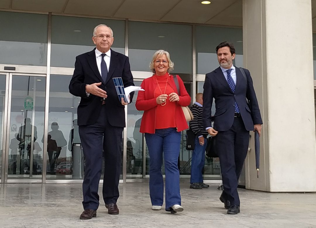 Defensa de la edil Teresa Porras pide que se archive para ella el caso 'Villas del Arenal' Defensa de la edil Teresa Porras pide que se archive para ella el caso 'Villas del Arenal'