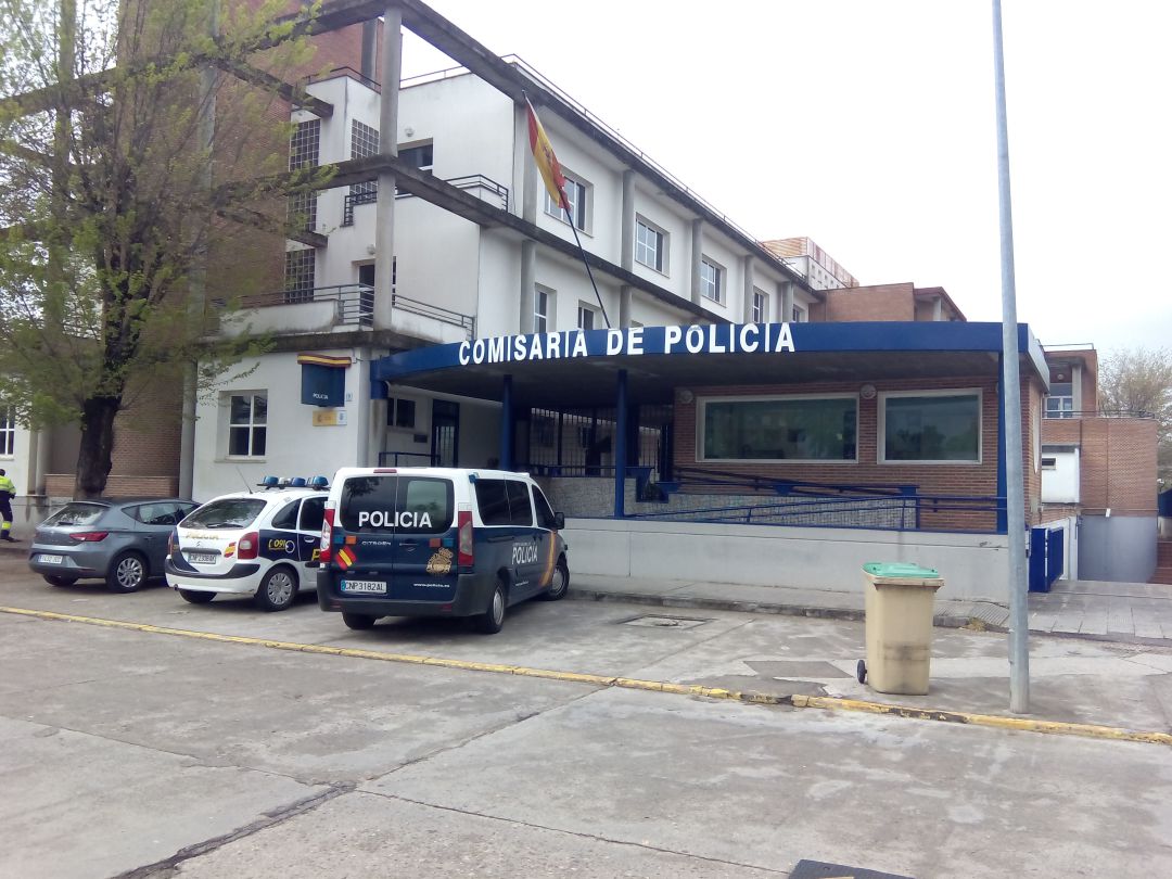 Hallan a un hombre muerto calcinado dentro de su coche Hallan a un hombre muerto calcinado dentro de su coche