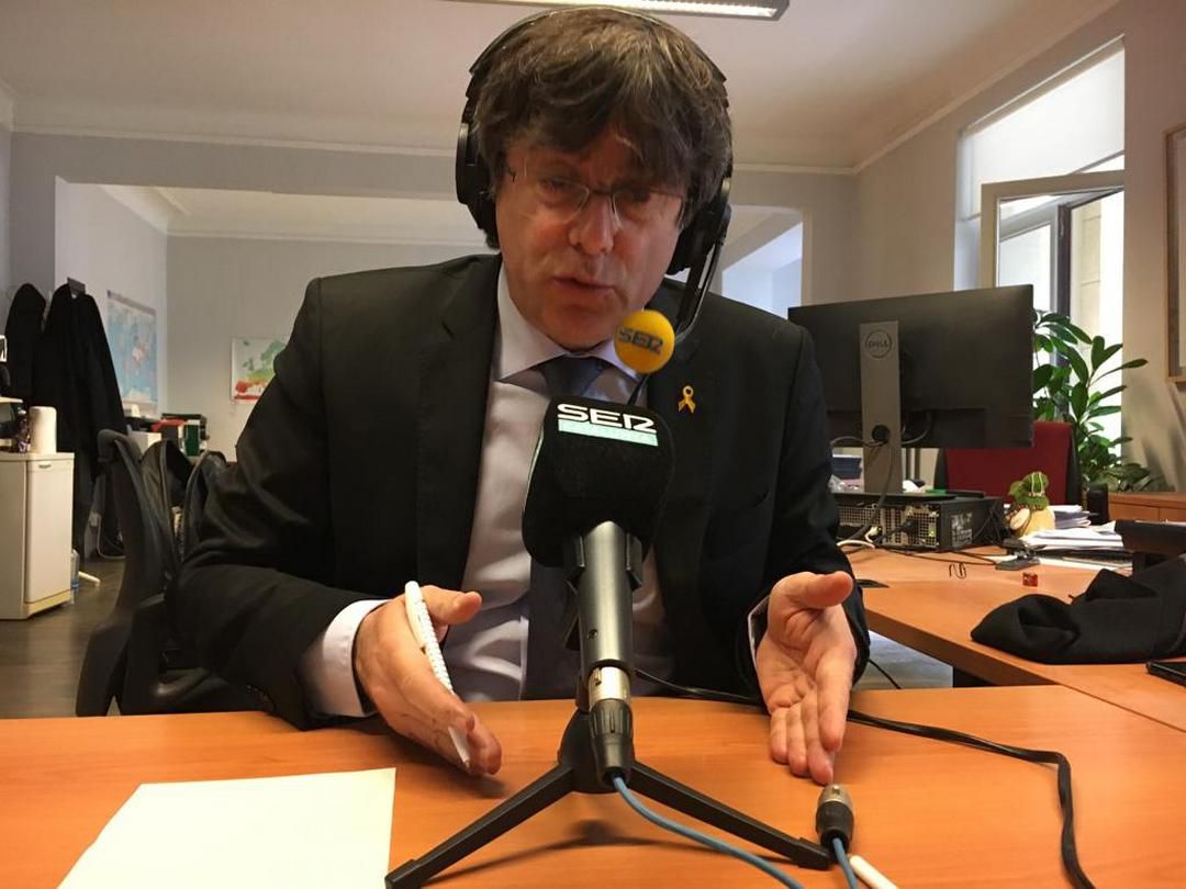 Carles Puigdemont en la delegación de la Cadena SER en Bruselas Carles Puigdemont en la delegación de la Cadena SER en Bruselas