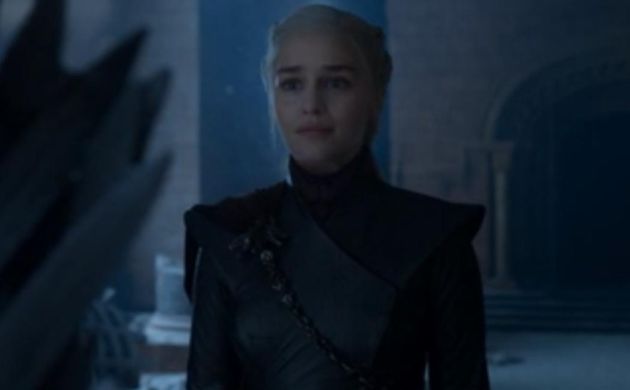 Daenerys llega al trono. Daenerys llega al trono.