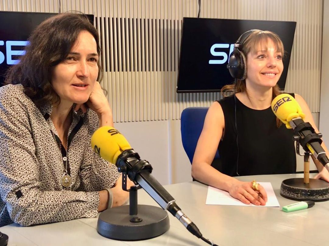 Ángeles González Sinde junto a Macarena Berlín. Ángeles González Sinde junto a Macarena Berlín.