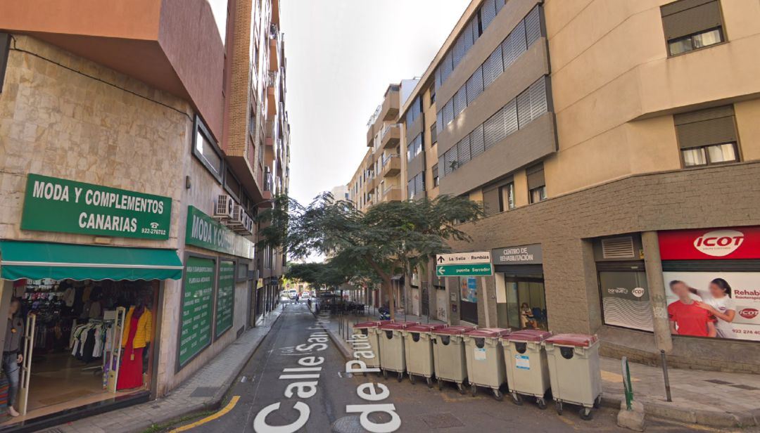 Fallece al precipitarse desde una azotea de Santa Cruz de Tenerife Fallece al precipitarse desde una azotea de Santa Cruz de Tenerife