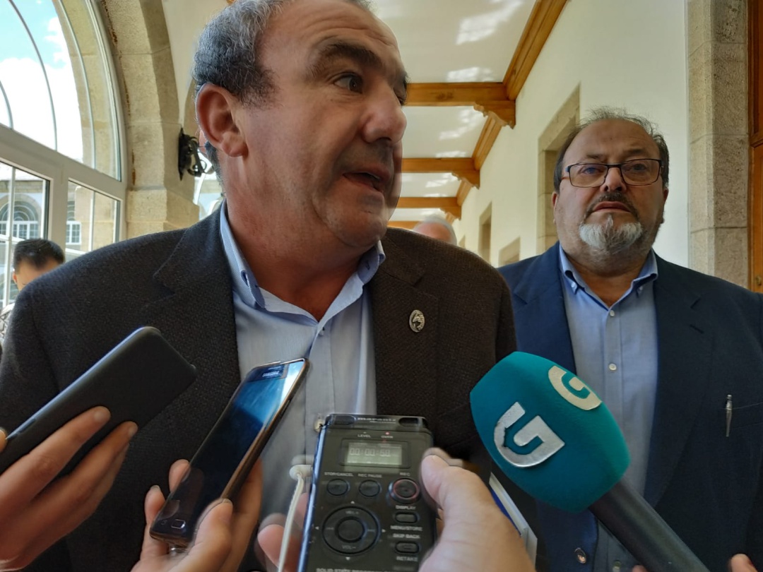Campos dice que está siendo investigado por "un tema de saneamiento", en el Concello de A Pontenova donde es alcalde Campos dice que está siendo investigado por "un tema de saneamiento", en el Concello de A Pontenova donde es alcalde
