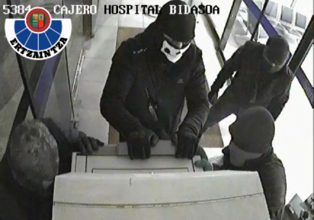 Detenida una banda especializada en robos en viviendas, cajeros automáticos y naves industriales