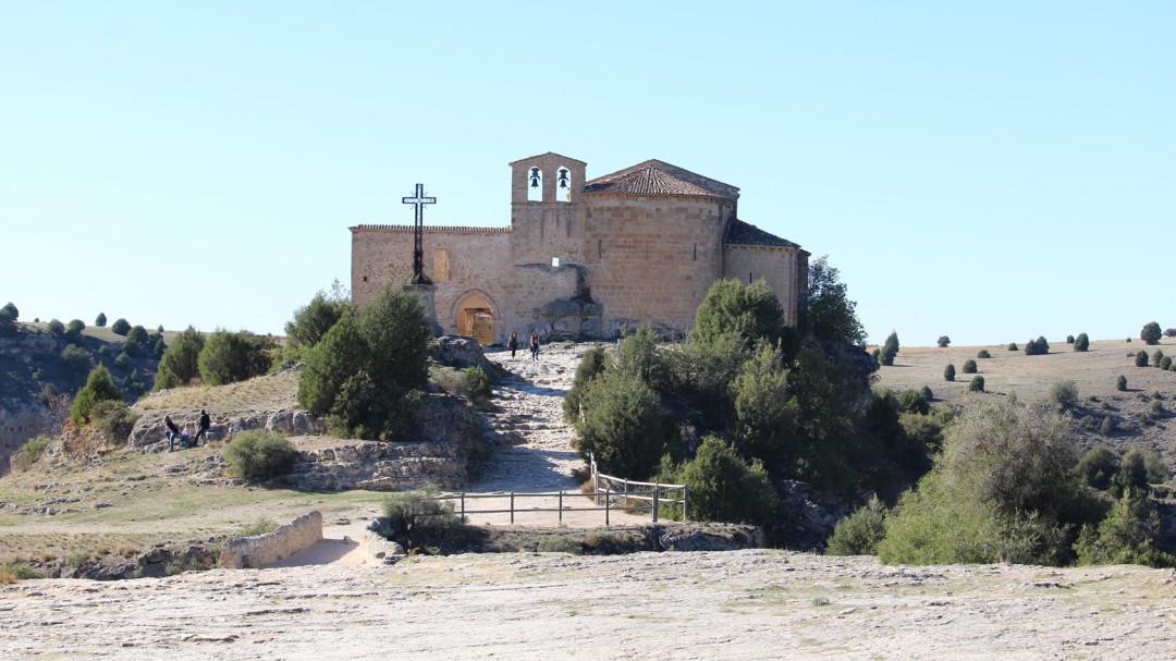 El Patronato del Parque Natural 'Hoces del Río Duratón' niega la privatización del camino de San Frutos