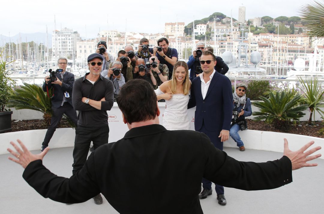 Photocall de 'Once Upon a Time in Hollywood': Quentin Tarantino posa junto a Margot Robbie, Leonardo DiCaprio y Brad Pitt Photocall de 'Once Upon a Time in Hollywood': Quentin Tarantino posa junto a Margot Robbie, Leonardo DiCaprio y Brad Pitt