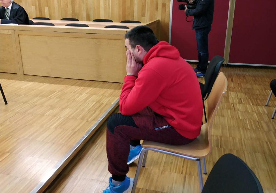 Un vecino de Chantada acepta casi ocho años por pornografía infantil y maltrato a animales