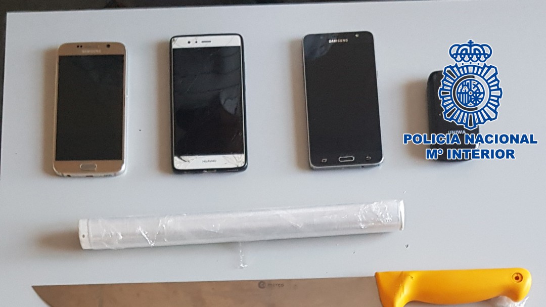 Dos personas detenidas por traficar con drogas 'al menudeo'