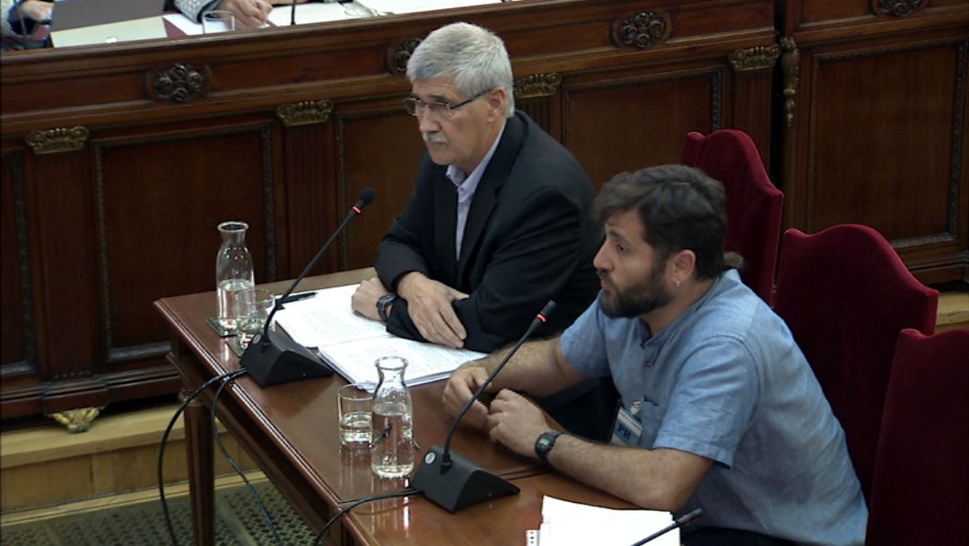 Las peritos de Hacienda apuntalan la acusación por malversación en el procés Las peritos de Hacienda apuntalan la acusación por malversación en el procés