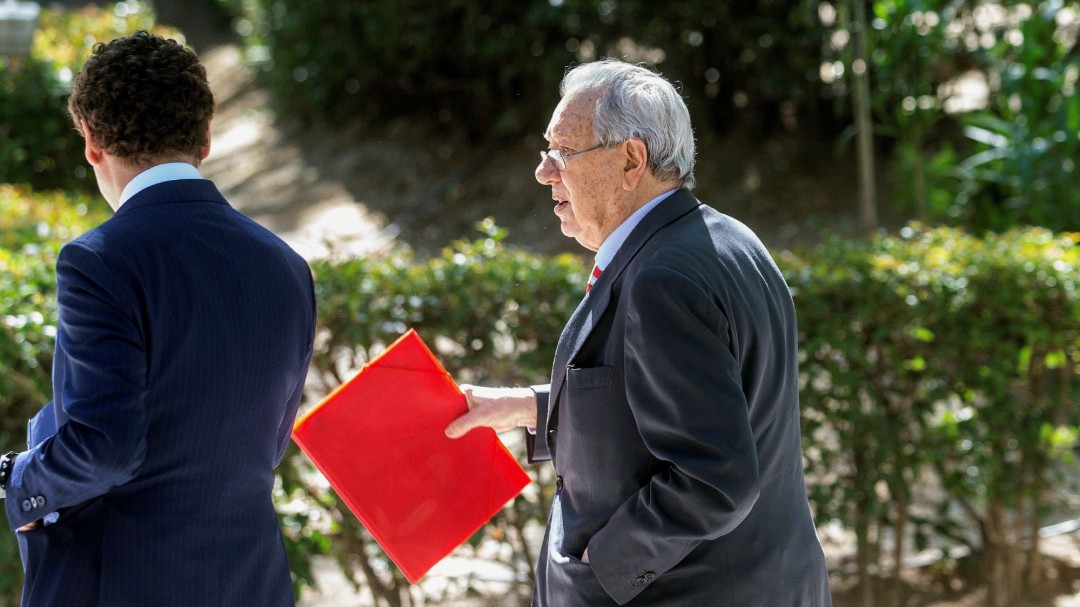 Libertad con cautelares para el ex embajador de España en Venezuela, su hijo y tres colaboradores por blanqueo