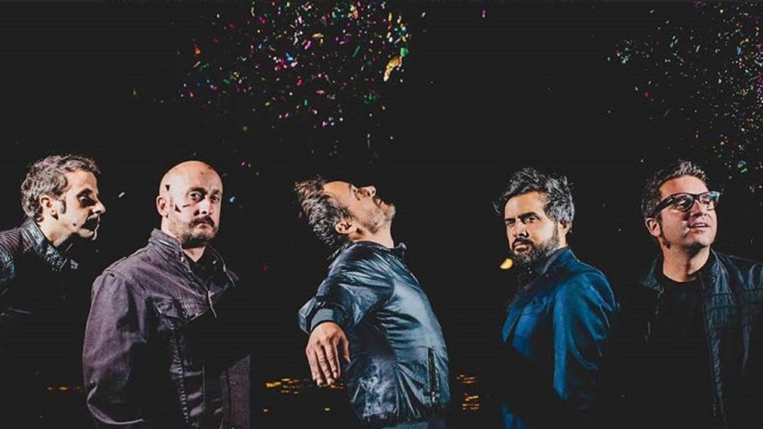 Love Of Lesbian: "Haremos todo el repertorio sin que deje de sonar música"