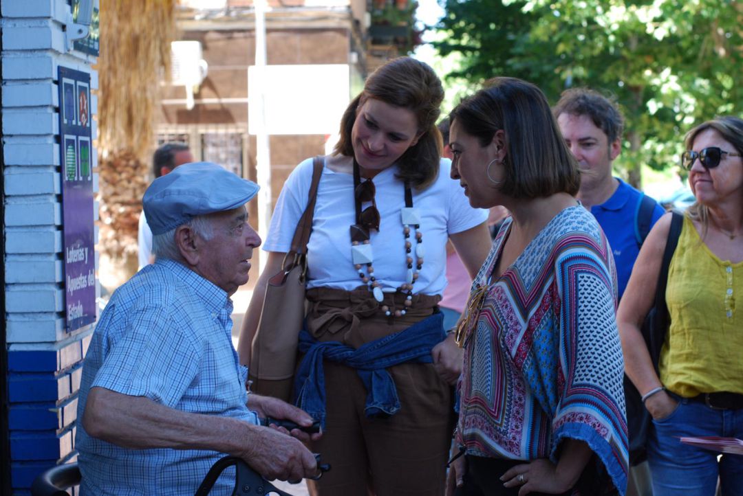 Isabel Ambrosio, en su visita a Fidiana. Isabel Ambrosio, en su visita a Fidiana.
