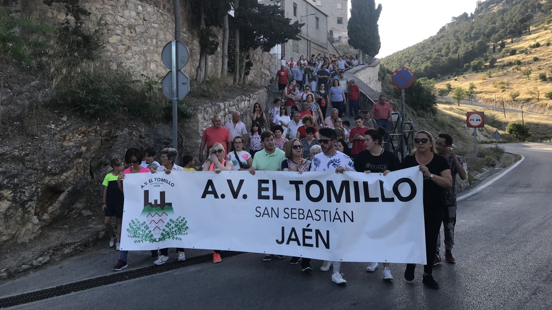 El Tomillo vuelve a salir a la calle para exigir soluciones