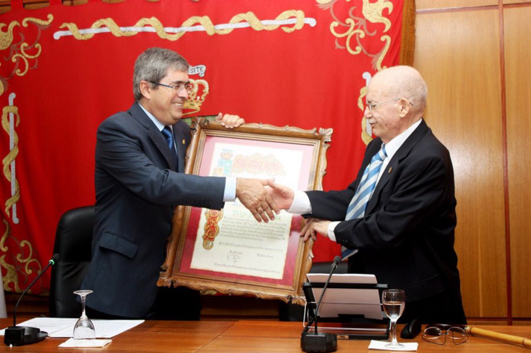 Falleció Francisco Araña del Toro a los 88 años Falleció Francisco Araña del Toro a los 88 años