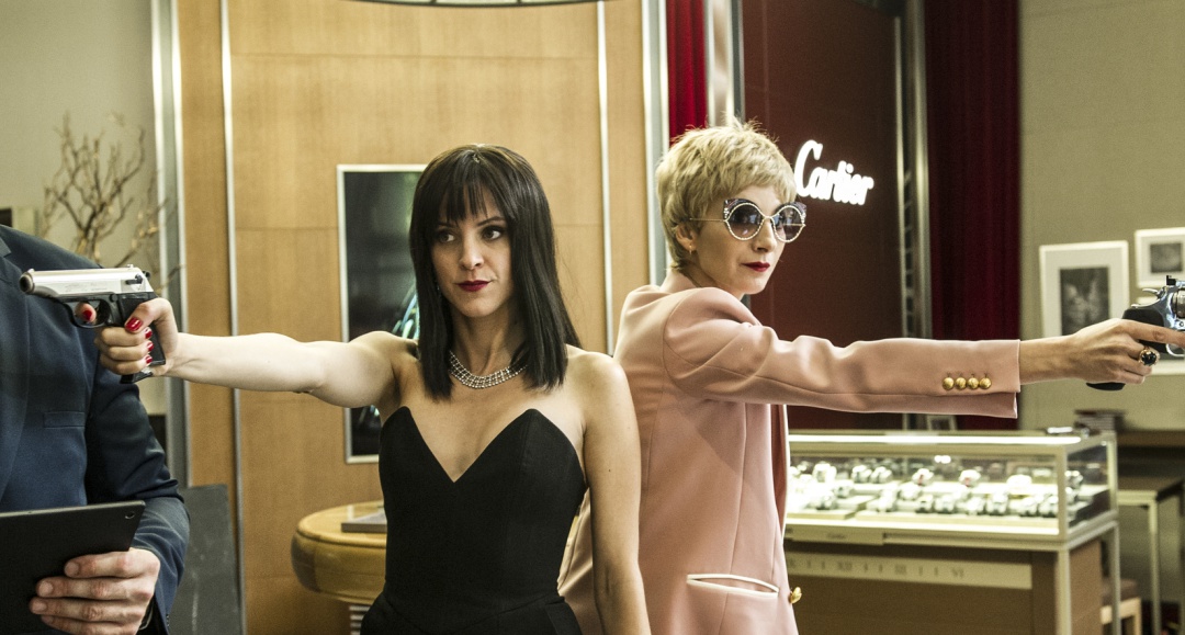 Maggie Civantos y Najwa Nimri en el final de 'Vis a vis' Maggie Civantos y Najwa Nimri en el final de 'Vis a vis'
