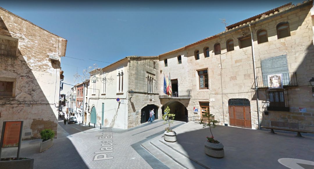 El Partido Socialista de Cabanes ha presentado una denuncia ante la Junta Electoral por el presunto empadronamiento irregular de 37 personas en el censo del municipio El Partido Socialista de Cabanes ha presentado una denuncia ante la Junta Electoral por el presunto empadronamiento irregular de 37 personas en el censo del municipio