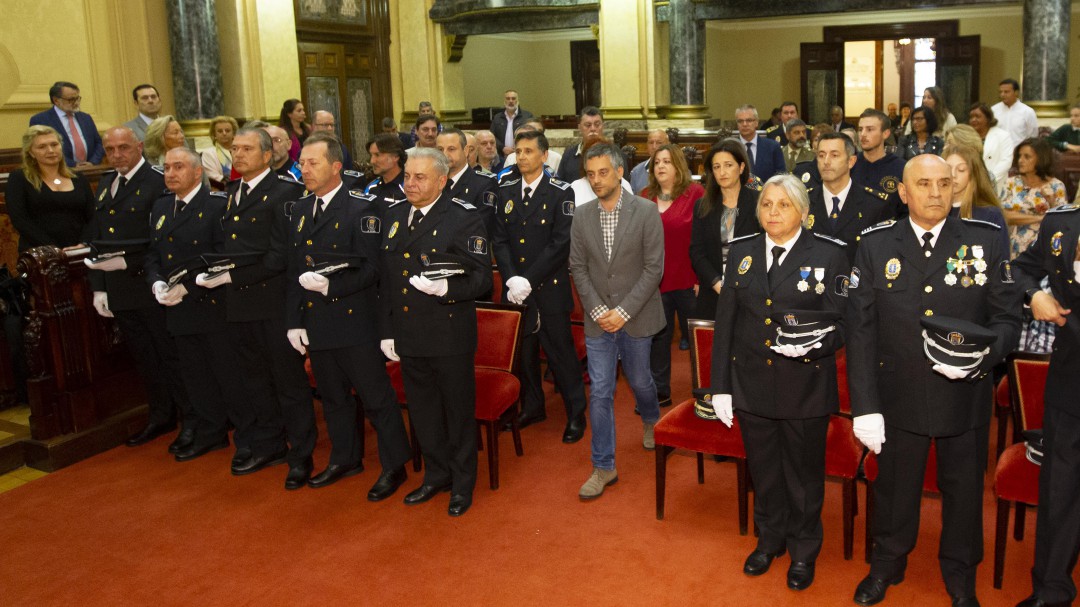 La Policía local reivindica mejoras en el día de su patrón
