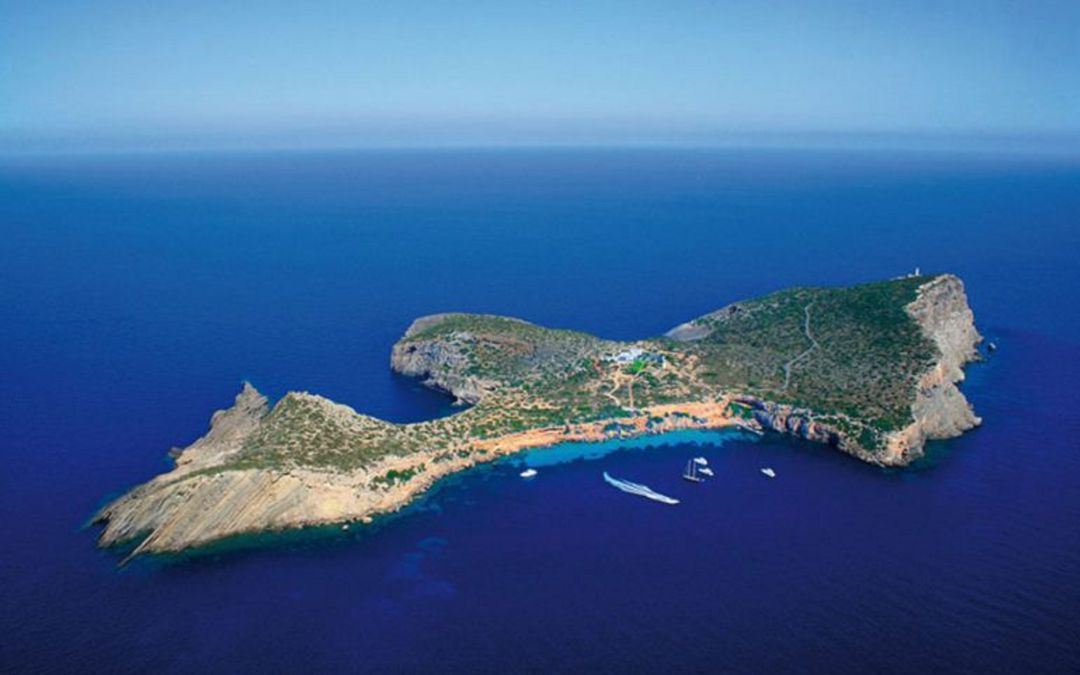 Islote de Tagomago Islote de Tagomago