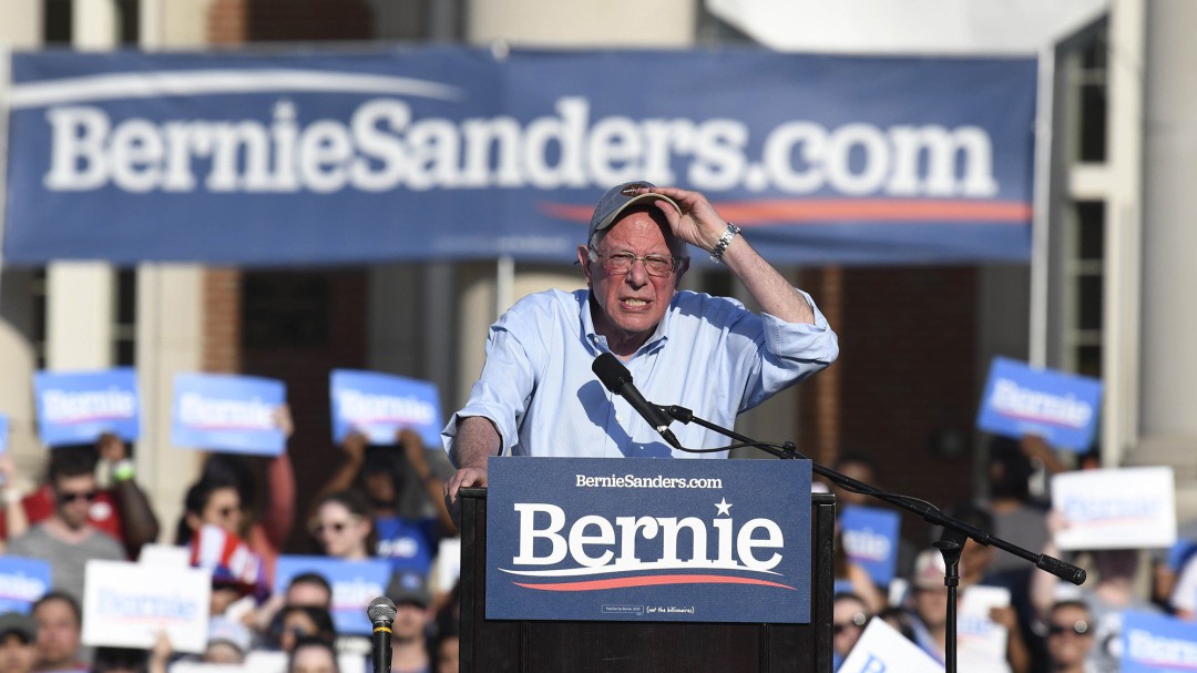 Bernie Sanders, senador demócrata de EE.UU, apoya a Ada Colau en las elecciones municipales