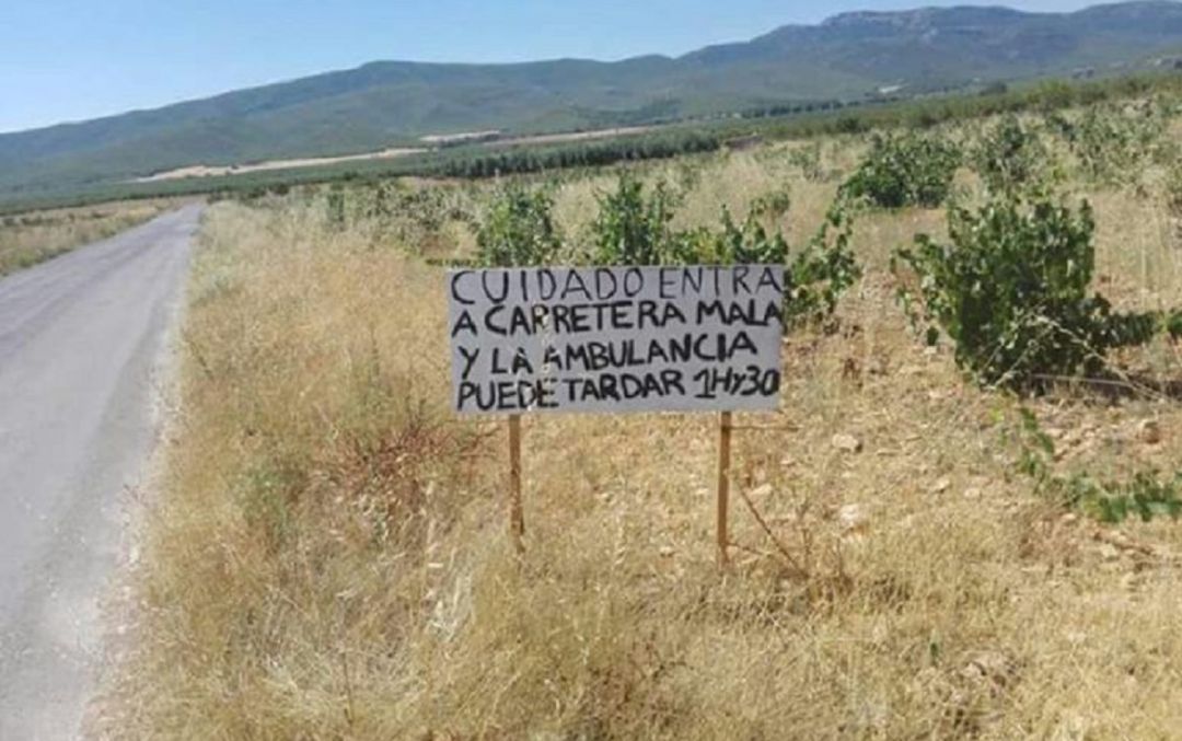 Detalle de una de las muchas protestas que han protagonizado en los últimos años los vecinos de Benizar Detalle de una de las muchas protestas que han protagonizado en los últimos años los vecinos de Benizar