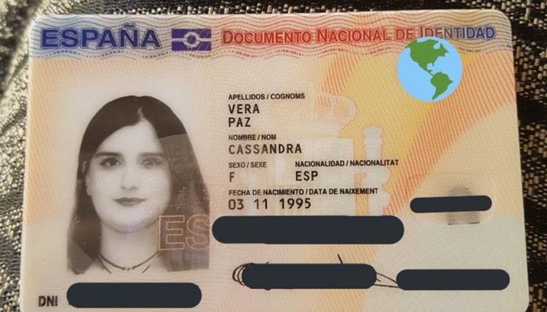 Nuevo DNI Cassandra Vera Nuevo DNI Cassandra Vera