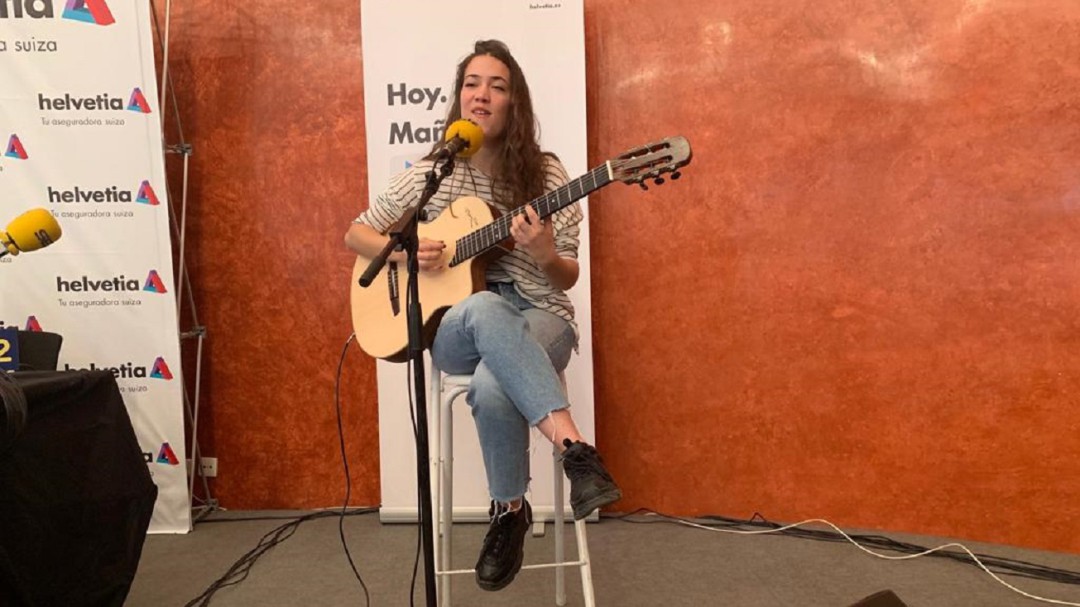 María Yfeu nos regala su voz desde la Sala Helvetia