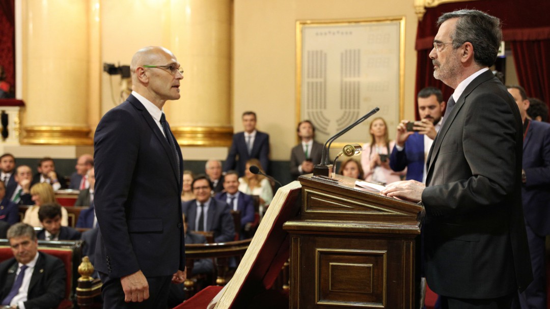 La Mesa del Senado suspende a Raül Romeva