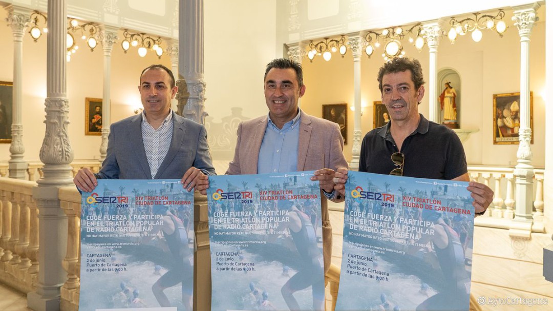 Cartagena celebrará este domingo la XIV edición del Triatlón SERTRI 'Ciudad de Cartagena'