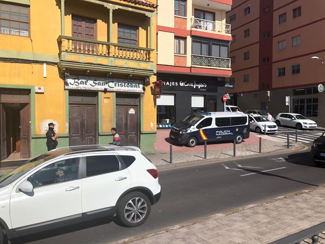Escuela Oficial de Idiomas de La Laguna: Detenido el empresario Evaristo González por su presunta vinculación con el asesinato de Carlos Machín Escuela Oficial de Idiomas de La Laguna: Detenido el empresario Evaristo González por su presunta vinculación con el asesinato de Carlos Machín