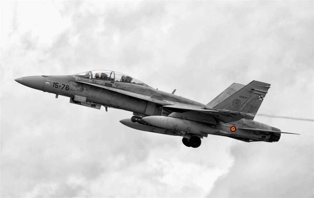 El Día de las Fuerzas Armadas implica reservas del espacio aéreo para esta tarde y el sábado por la mañana El Día de las Fuerzas Armadas implica reservas del espacio aéreo para esta tarde y el sábado por la mañana