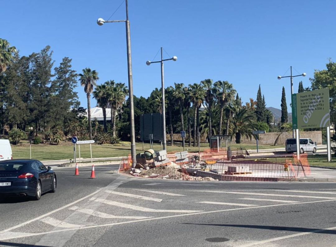 La Junta asegura que el nuevo acceso al PTA ahorra a cada conductor 55 horas al año en atascos La Junta asegura que el nuevo acceso al PTA ahorra a cada conductor 55 horas al año en atascos