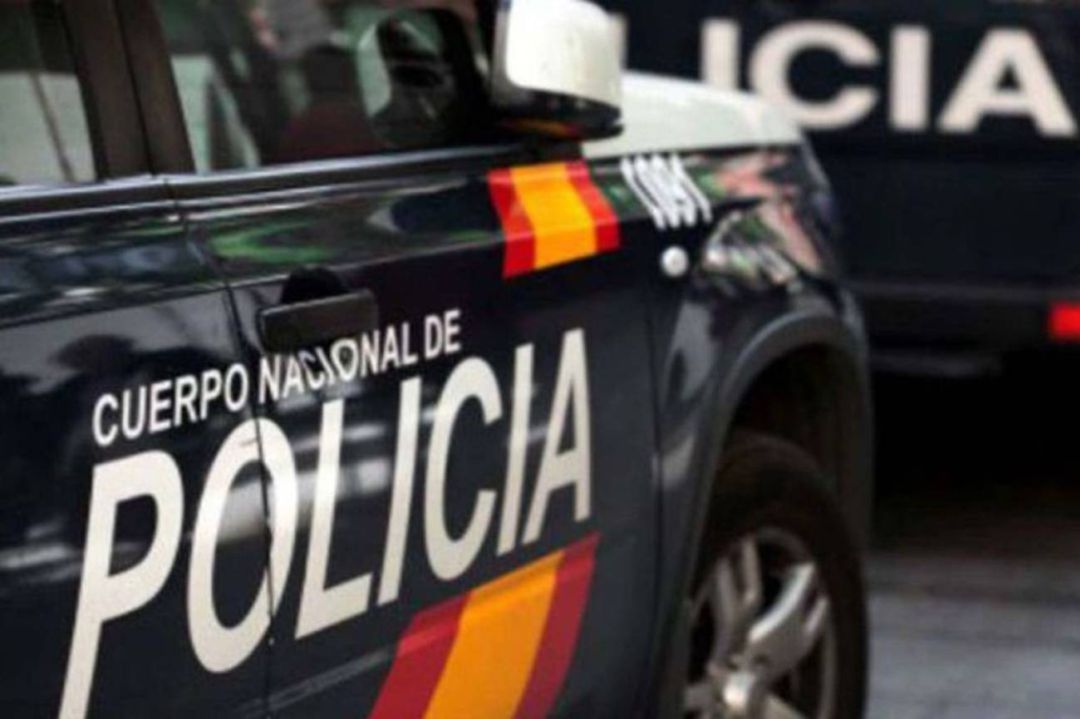 Condenado un agente por espiar a familiares en bases de datos policiales Condenado un agente por espiar a familiares en bases de datos policiales