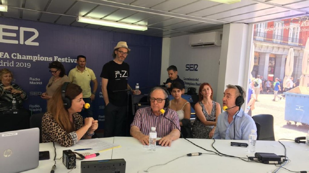 Especial viernes de Champions desde la Plaza Mayor
