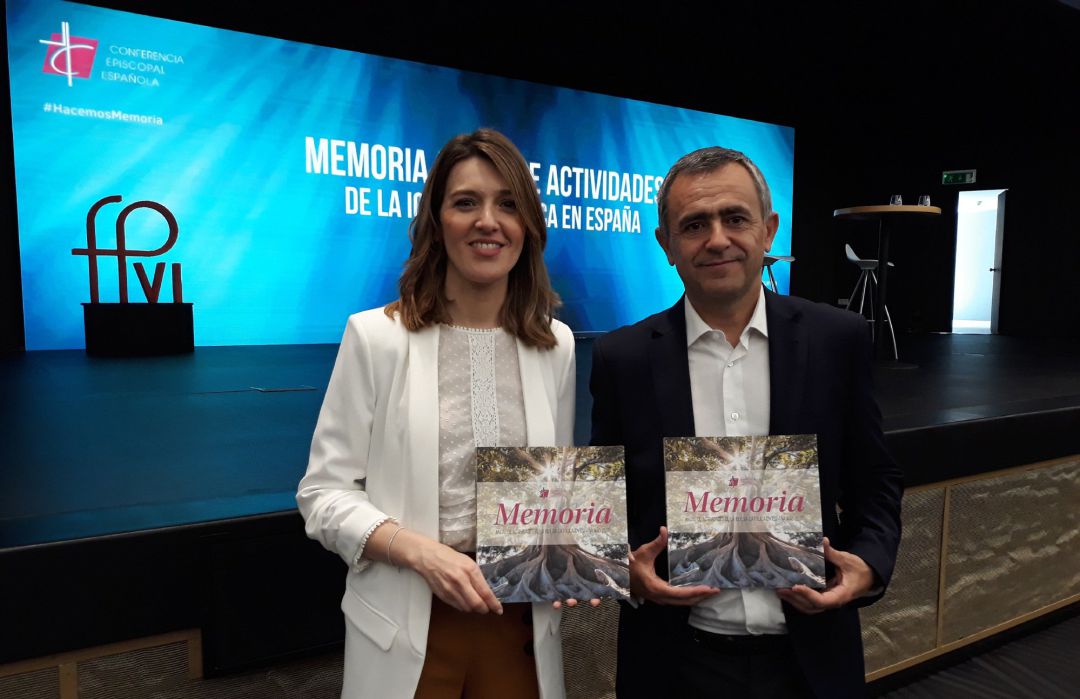Las 69 diócesis españolas con sus 23.000 parroquias destinaron más de 55,6 millones de euros a actividades asistenciales en 2017, según la Memoria de Actividades de la Iglesia católica en España de 2017, auditada por PwC.
Las 69 diócesis españolas con sus 23.000 parroquias destinaron más de 55,6 millones de euros a actividades asistenciales en 2017, según la Memoria de Actividades de la Iglesia católica en España de 2017, auditada por PwC.