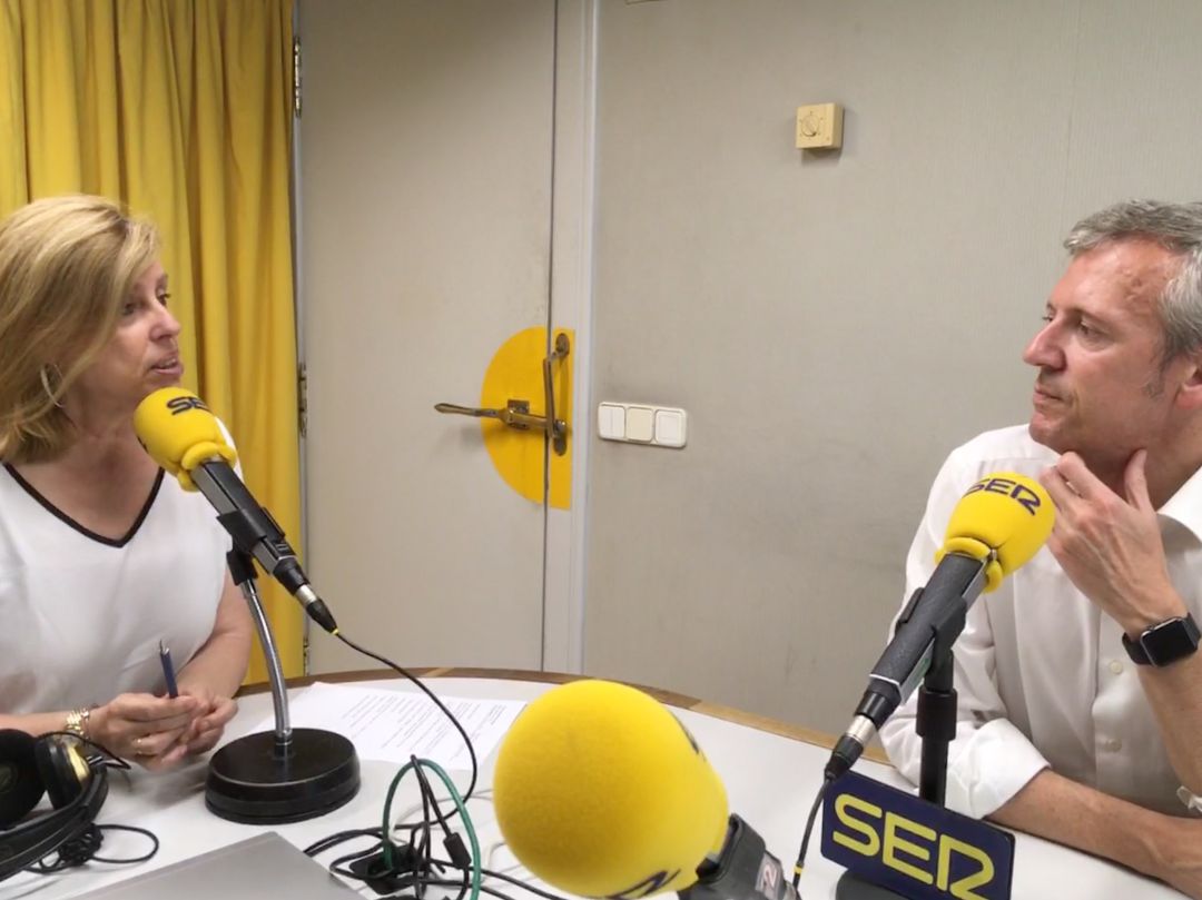 Alfonso Rueda: "Hay muchos mimbres en Vigo para hacer un nuevo cesto" Alfonso Rueda: "Hay muchos mimbres en Vigo para hacer un nuevo cesto"