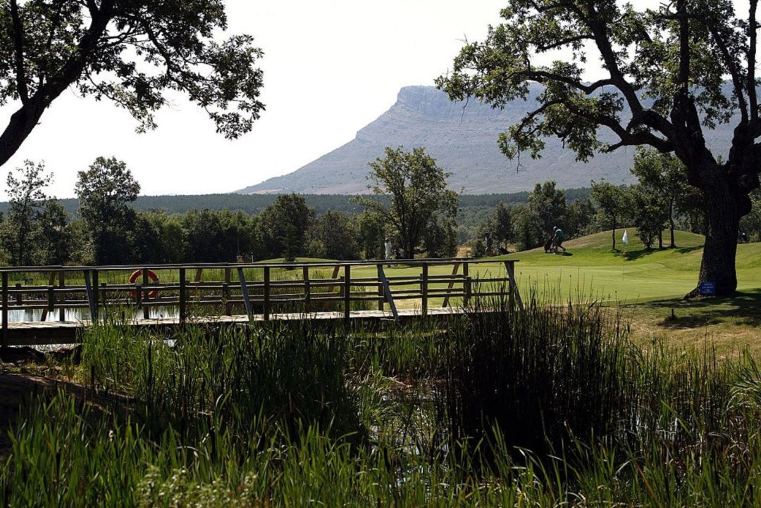 El campo de Golf de Pedrajas, listo para acoger casi un centenar de profesionales esta semana. El campo de Golf de Pedrajas, listo para acoger casi un centenar de profesionales esta semana.