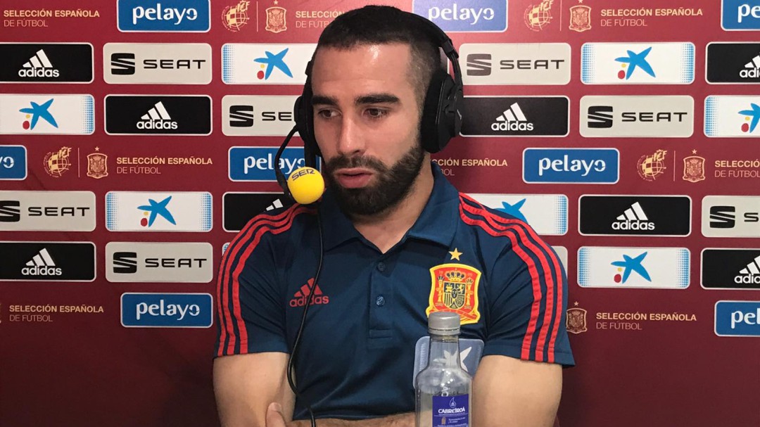 Carvajal, sobre los fichajes del Madrid: "Ojalá venga toda la dinamita del mundo"