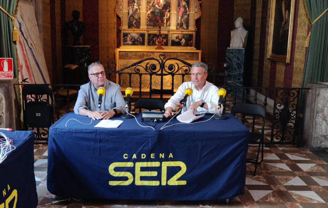 Hoy por Hoy Locos por Valencia desde el Palau de la Generalitat Hoy por Hoy Locos por Valencia desde el Palau de la Generalitat