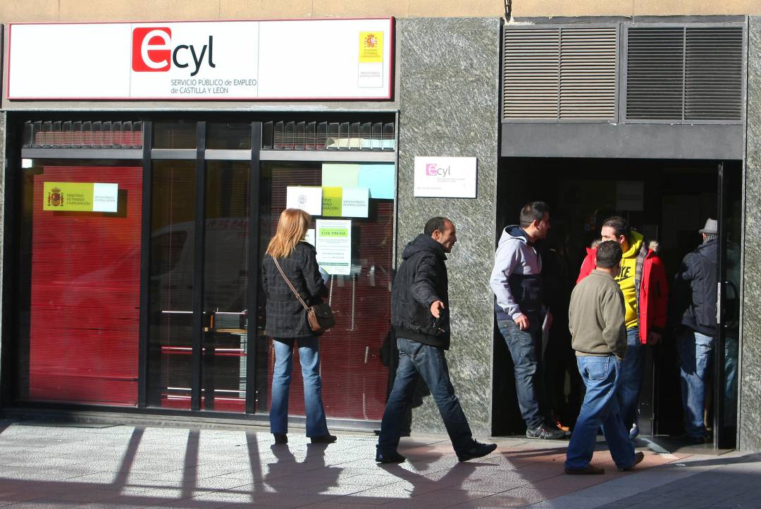 El sector servicios, principal generador de empleo El sector servicios, principal generador de empleo