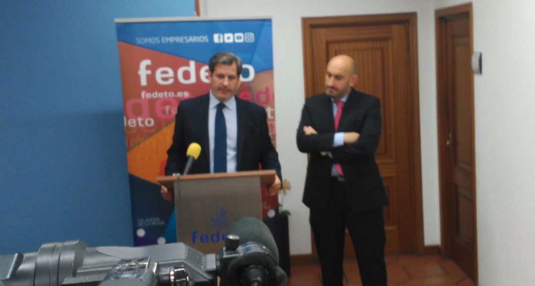 Manuel Madruga, secretario general de FEDETO (i) y Gonzalo Martín Alberca, Inspector Jefe de la Inspección de Trabajo de Toledo (d) Manuel Madruga, secretario general de FEDETO (i) y Gonzalo Martín Alberca, Inspector Jefe de la Inspección de Trabajo de Toledo (d)