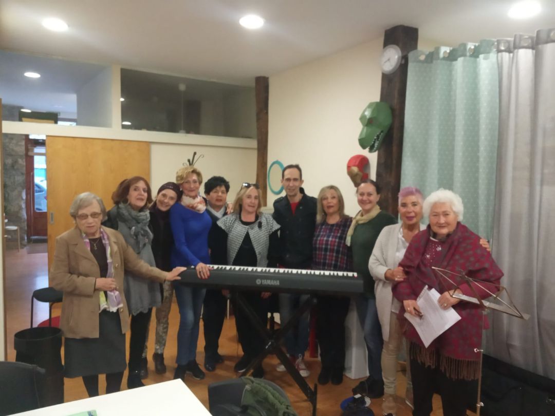 Componentes del Taller de Poesía Itzamna de Eibar Componentes del Taller de Poesía Itzamna de Eibar
